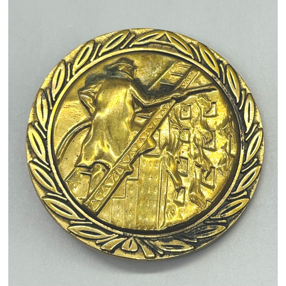 Baron Buckle Belt Buckle Gold Firefighter Fireman‎ Rescue 1978 Solid Brass
